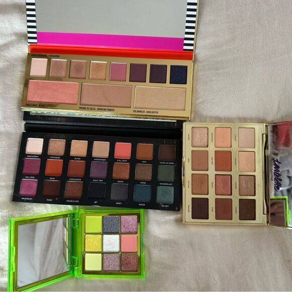 Eyeshadow Bundle  - Picture 2 of 3